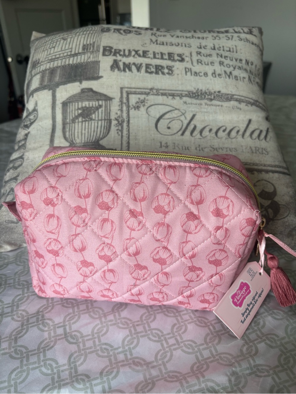 NWT - Pink Quilted Cosmetic Pouch by The Vintage design in Britain